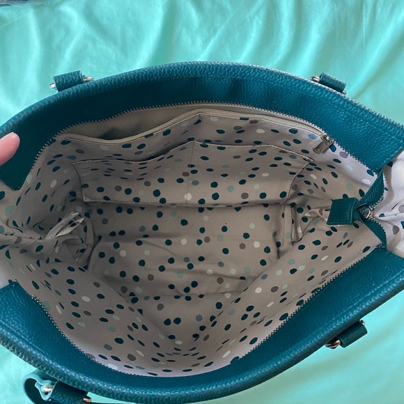 Thirty-One - Picture 2 of 4